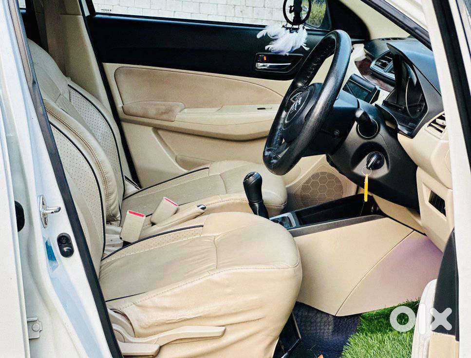 Maruti Suzuki Swift Dzire Vxi Optional, 2018, Petrol