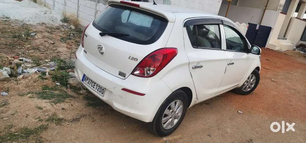 Hyundai I20 2014 Diesel 122000 Km Driven