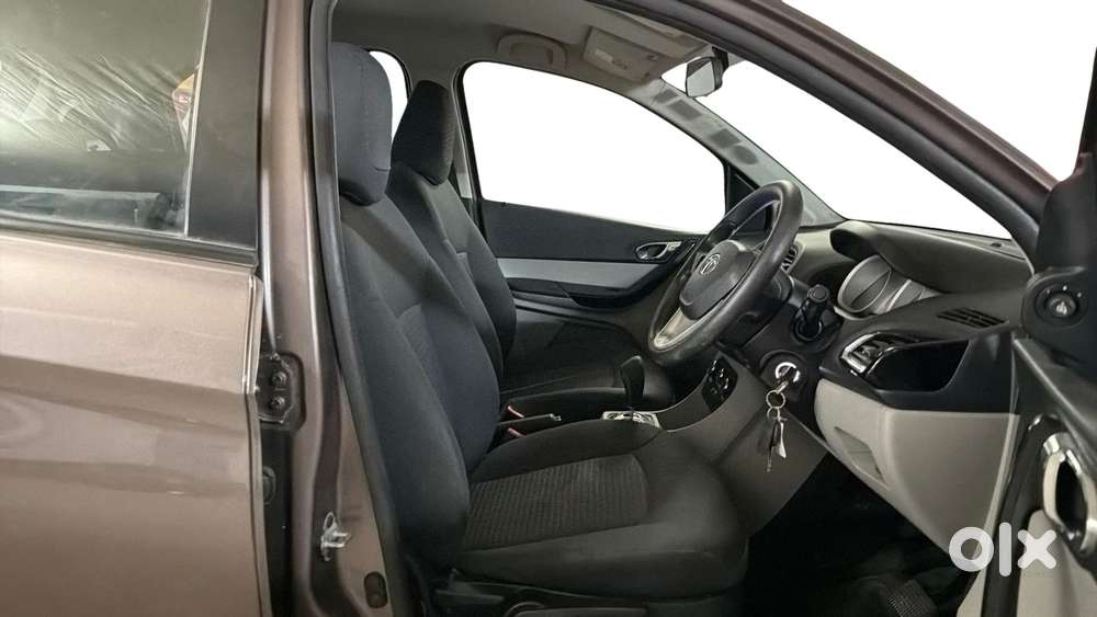 Tata Tiago 1.2 Revotron Xza, 2017, Petrol