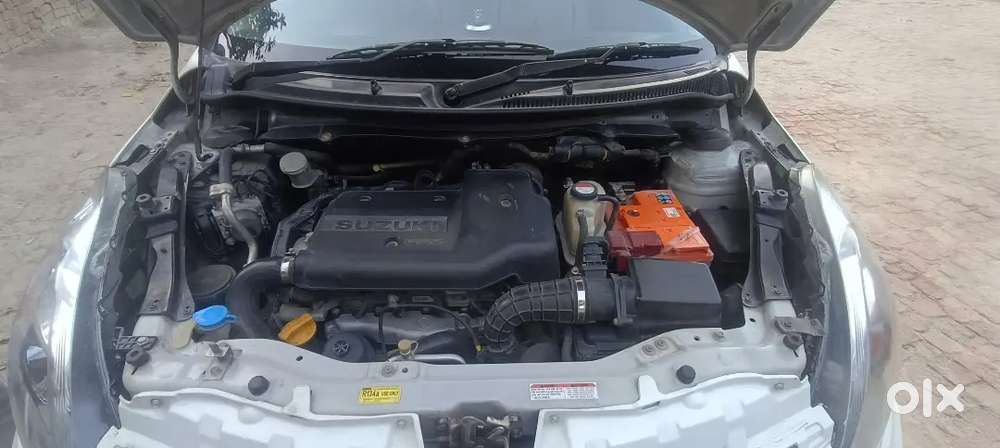 Maruti Suzuki Swift Dzire 2015