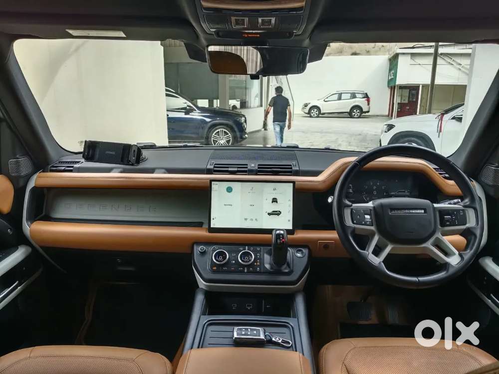 Land Rover Defender, 2024, Petrol