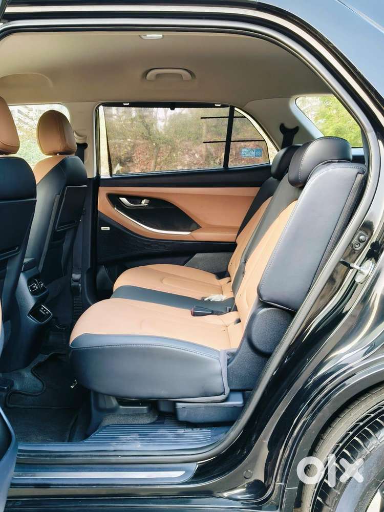 Hyundai Alcazar Platinum 7 Str 1.5 Diesel Adventure, 2024, Diesel