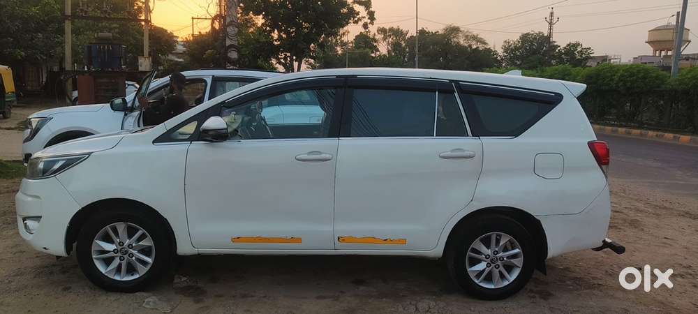 Toyota Innova Crysta 2019