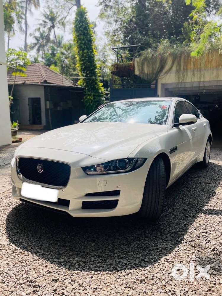 Jaguar Xe 2020 Diesel Well Maintained