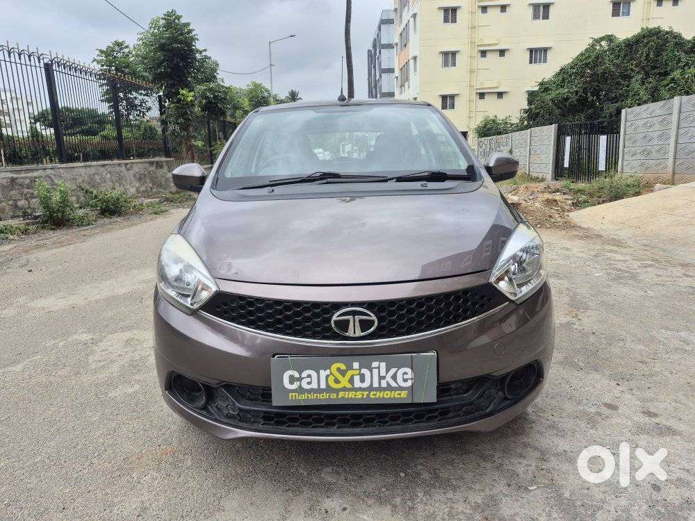 Tata Tiago 1.2 Revotron Xt, 2016, Petrol