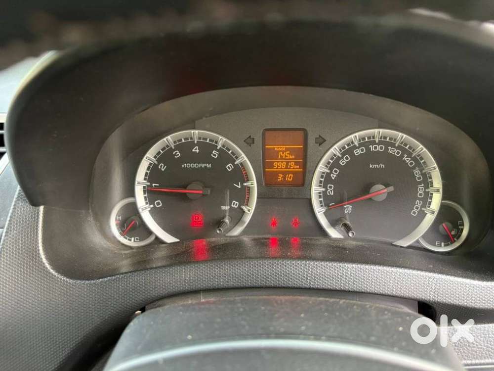 Maruti Suzuki Swift Vxi 1.2 Abs Bs-iv, 2013, Petrol