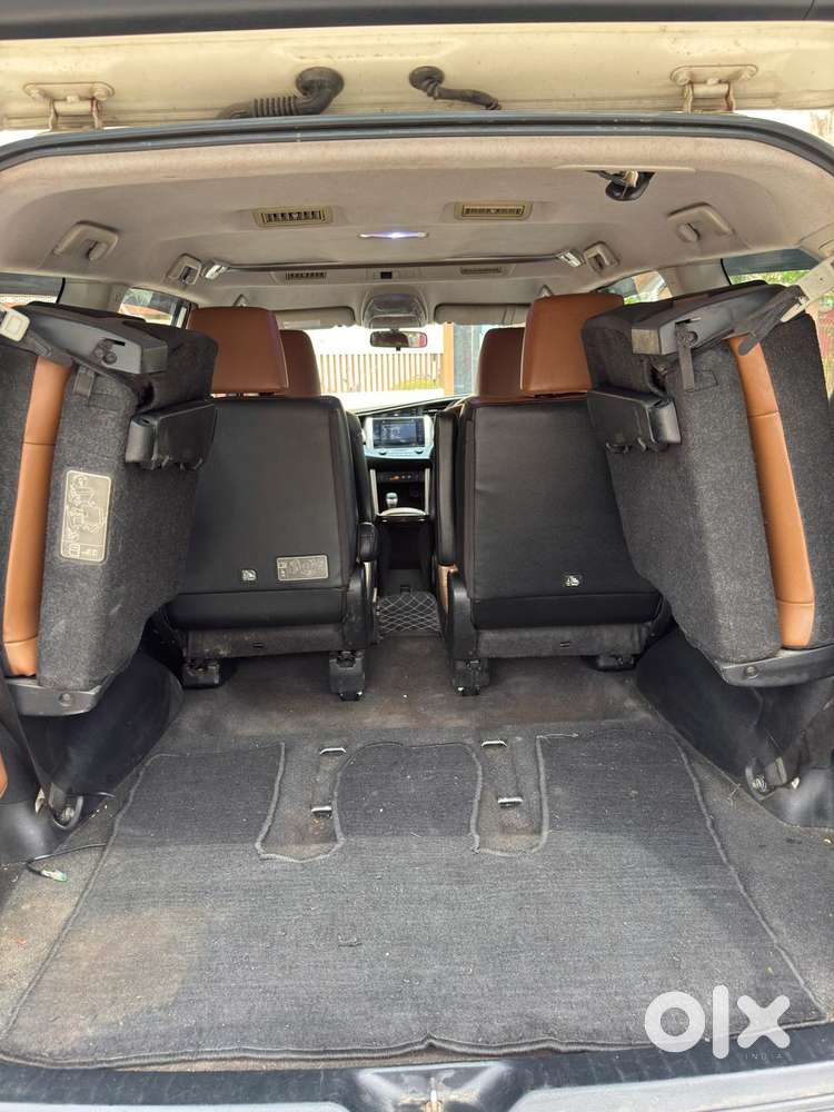 Toyota Innova Crysta 2.8 Z, 2016, Diesel