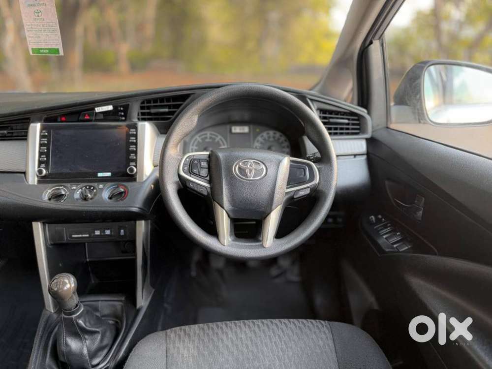 Toyota Innova Crysta 2.4 G Mt, 2022, Diesel