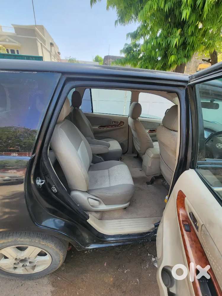 Toyota Innova 2008 Diesel 186000 Km Driven