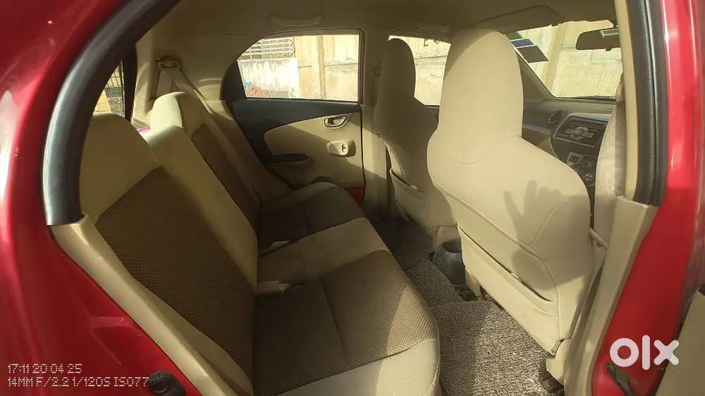 Honda Brio 2011 Year Car With Cng