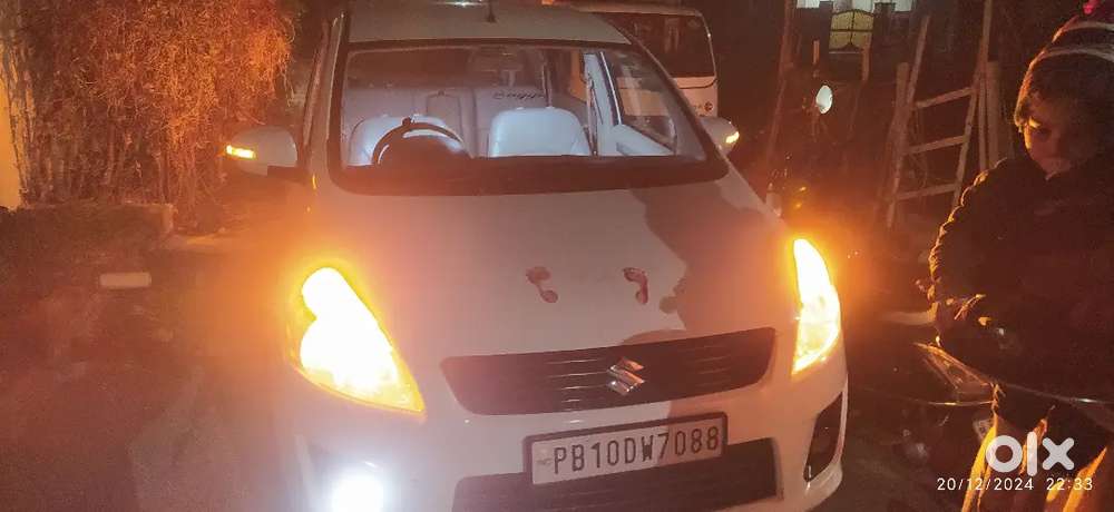 Maruti Suzuki Ertiga 2012