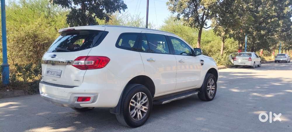 Ford Endeavour 3.2 Titanium At 4x4, 2017, Diesel