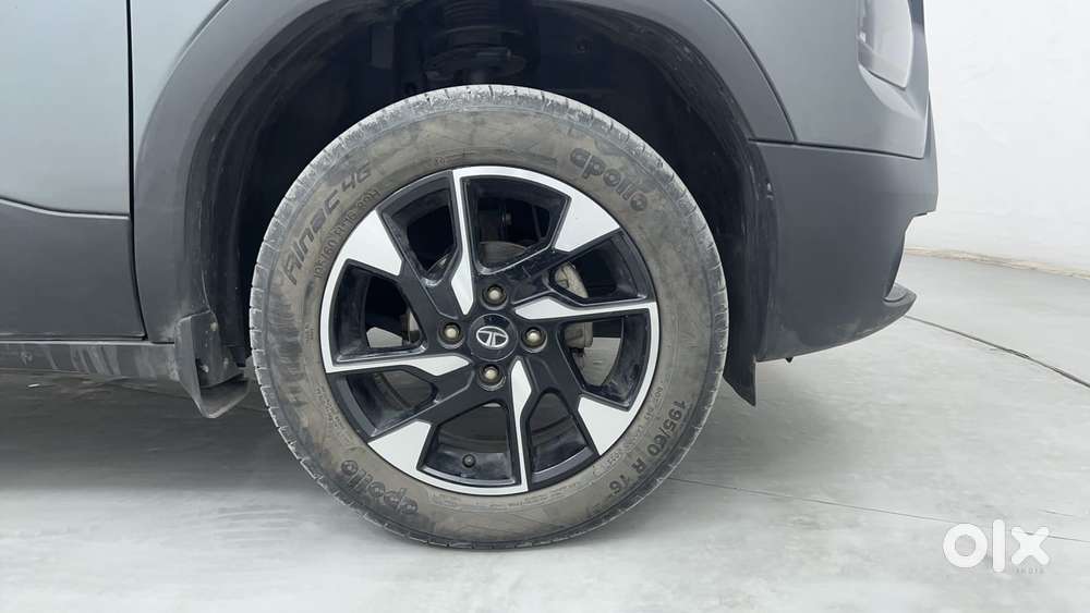 Tata Punch Creative, 2023, Petrol