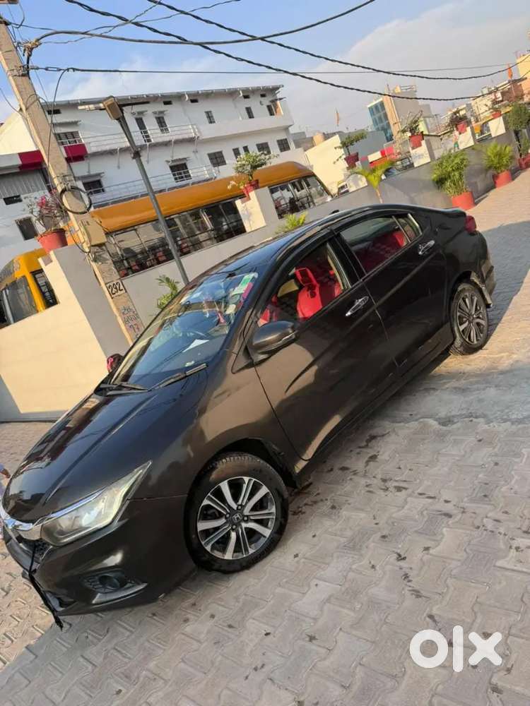 Honda City 1.5 V 2017