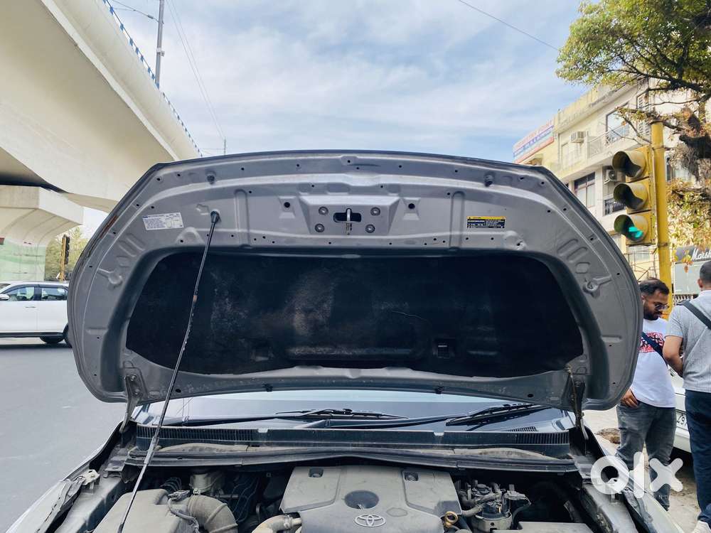 Toyota Innova Crysta 2.8 Zx At, 2017, Diesel