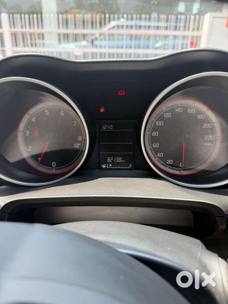 Maruti Suzuki Swift 2024 Petrol Well Maintained