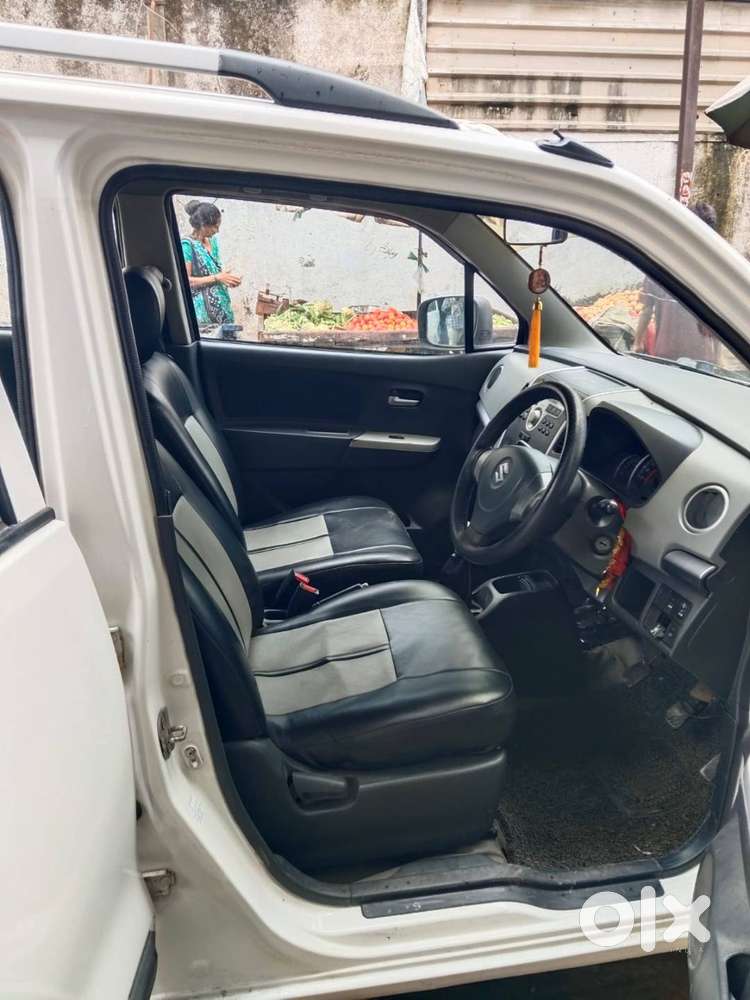Brand:- Maruyi Suzuki, Car Name:- Wagon R, Model:- 2012, Colour:-white