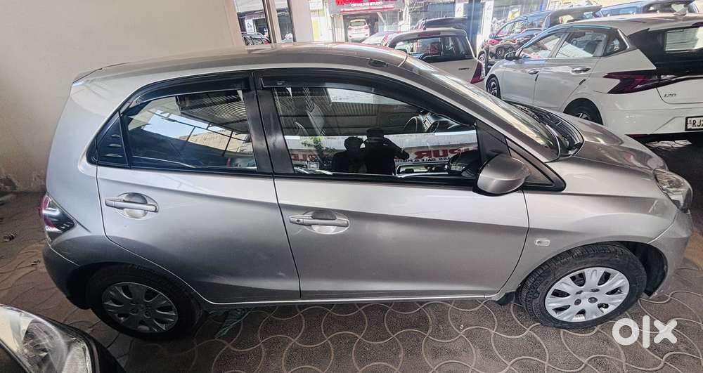 Honda Brio, 2013, Petrol