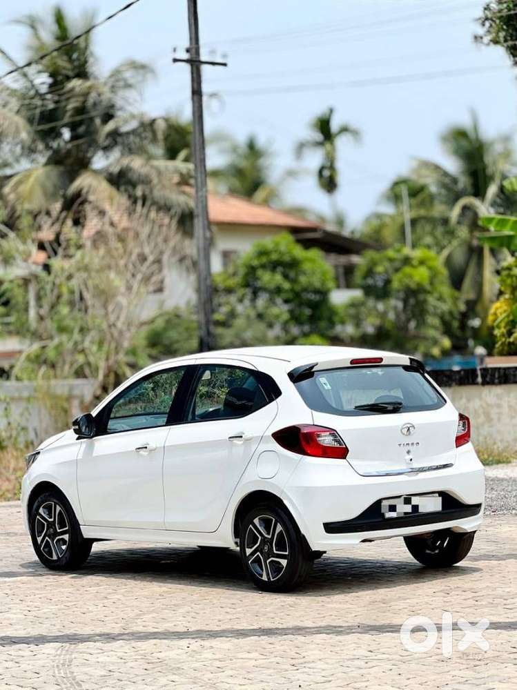 Tata Tiago Xz Opt, 2023, Petrol