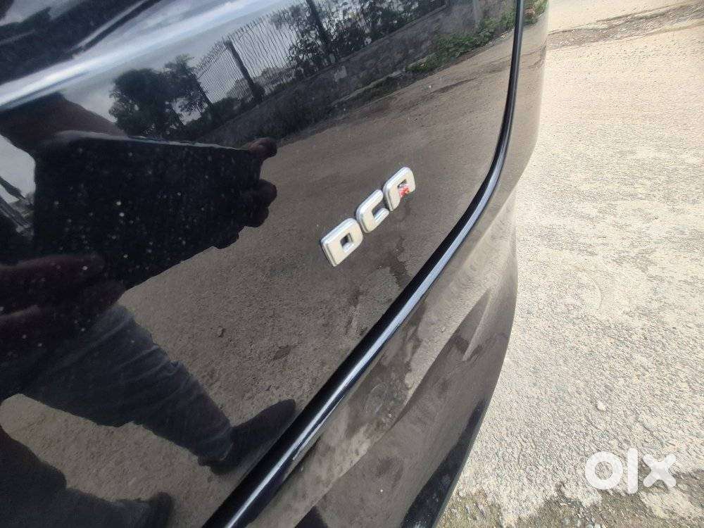 Tata Altroz 1.2 Xza Plus Dark Edition Dct, 2022, Petrol