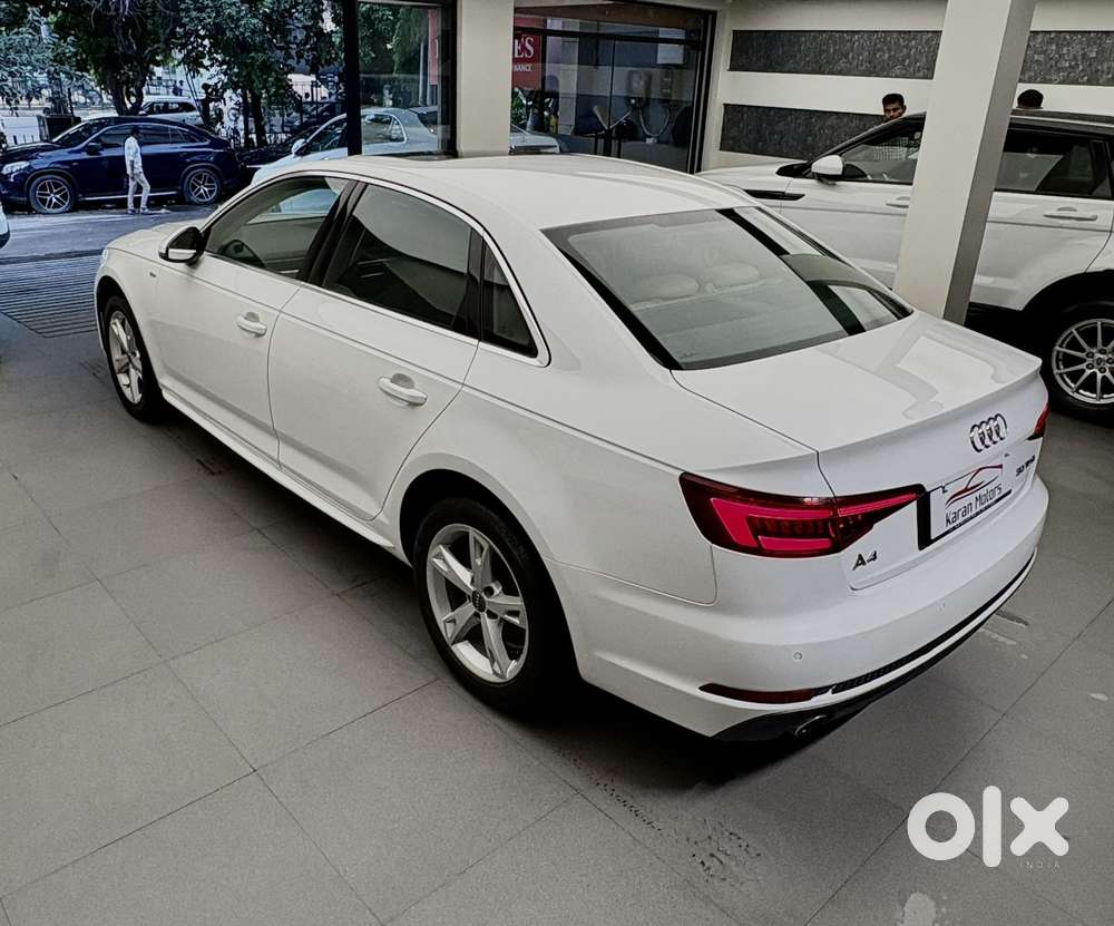 Audi A4 2.0 Premium Plus 40 Tfsi, 2019, Petrol
