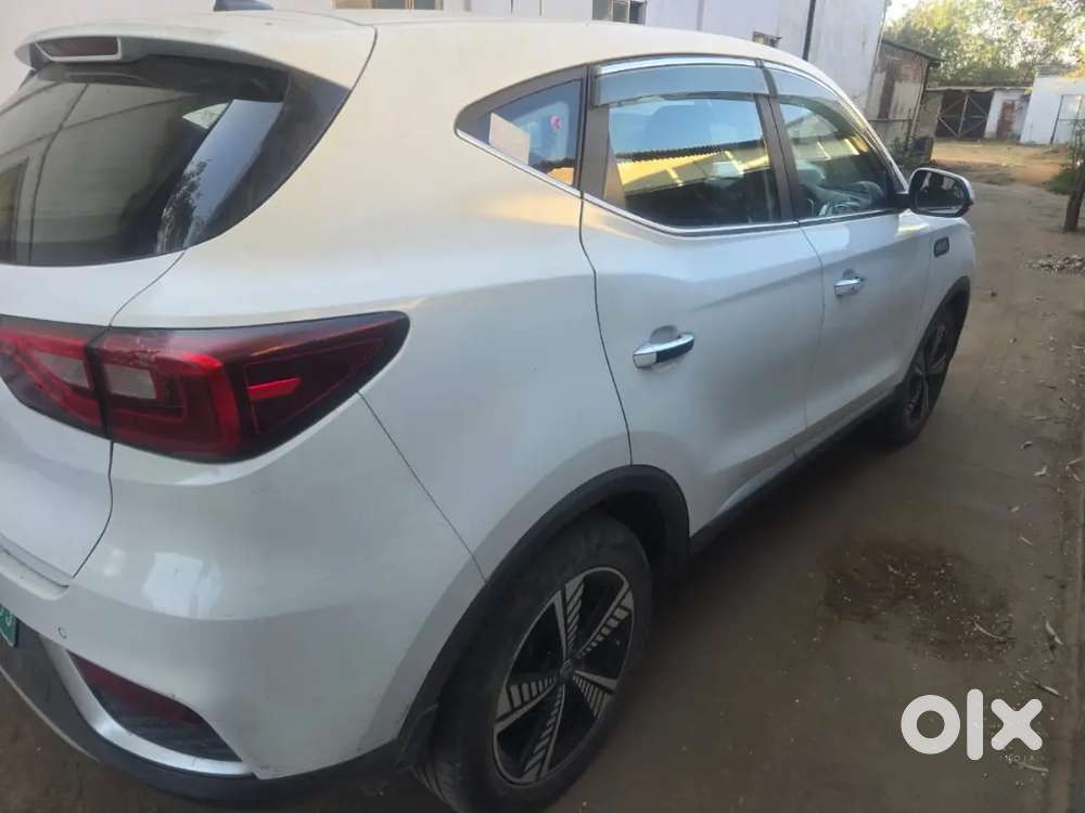 Mg Zs Ev In A Very Good Condition