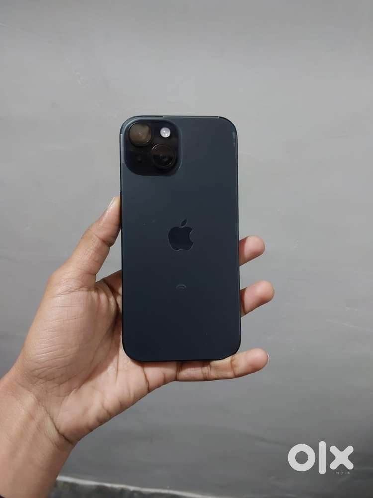 iPhone 15 available in 128 gb in black colour