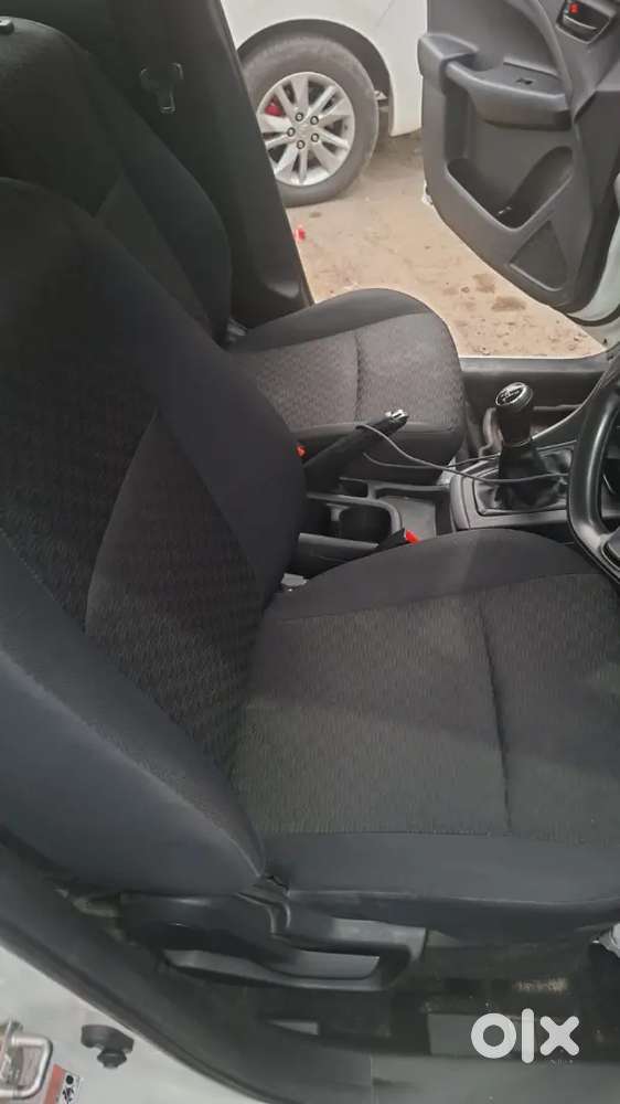 Maruti Suzuki Brezza 2025 Lxi Smart Hybrid