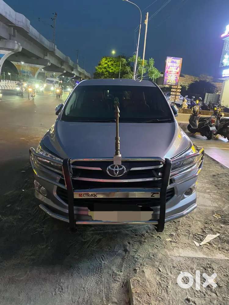 Toyota Innova Crysta Gx At 2018 Diesel