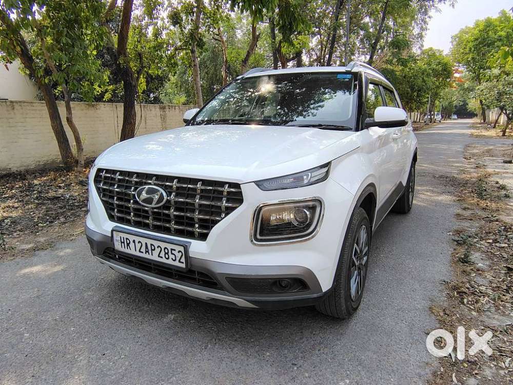 Hyundai Venue 1.0 Sx Turbo Imt, 2022, Petrol