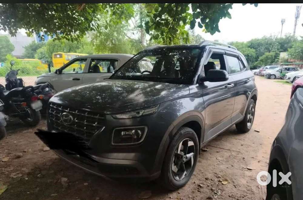 Hyundai Venue Petrol 2019