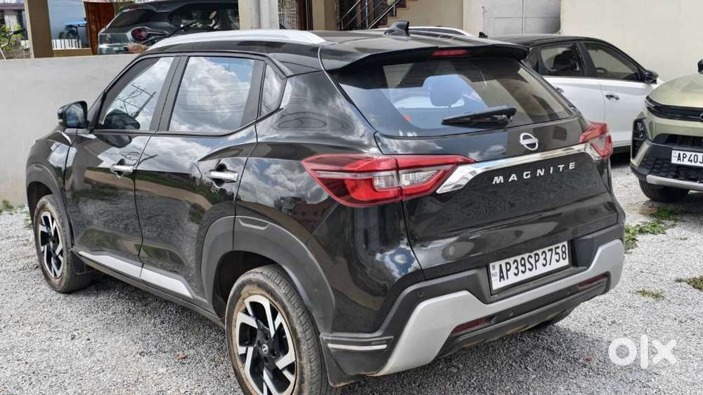 Nissan Magnite 1.0 Xv, 2023, Petrol