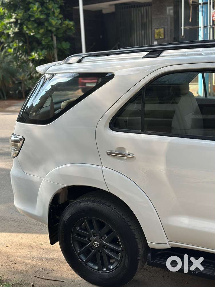 The Road Commander - 2016 Toyota Fortuner | Single Owner