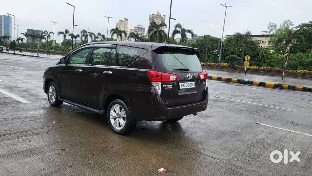 Toyota Innova Crysta 2.8z Automatic, 2016, Diesel