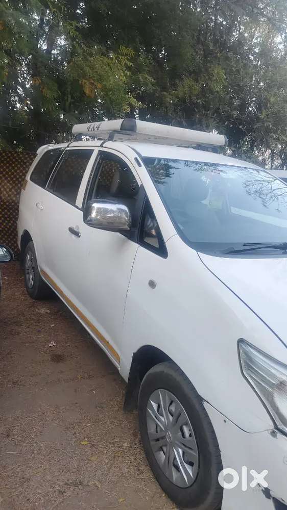 Toyota Innova 2016 Model