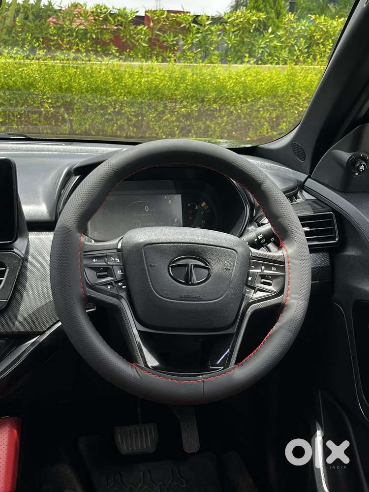 Tata Safari 2.0 Kryotec Xza Plus 6s Red Dark Edition, 2023, Diesel