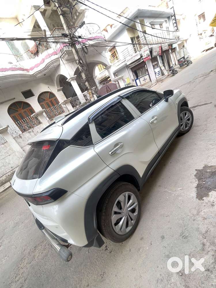 Maruti Suzuki Fronx Sigma 1.2l Mt, 2024, Petrol