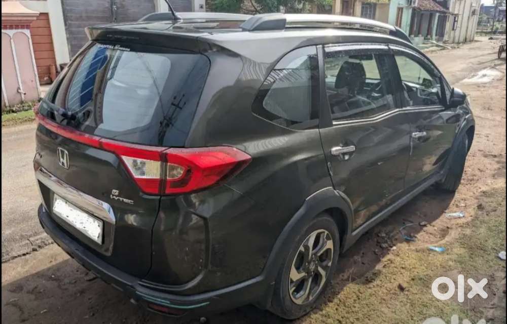 Honda Br-v 2017 Cng & Hybrids 40000 Km Driven
