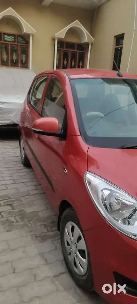 Hyundai I10 Sportz 2011