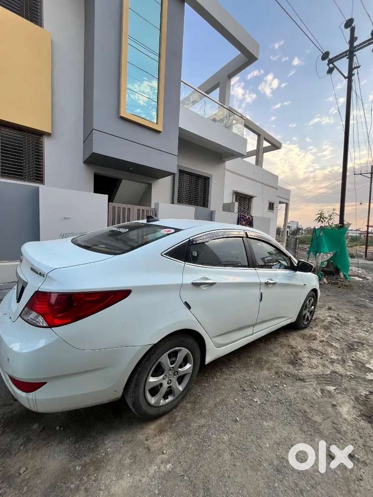 Hyundai Verna 2013 Diesel Well Maintained 24km Mileage Super Condition