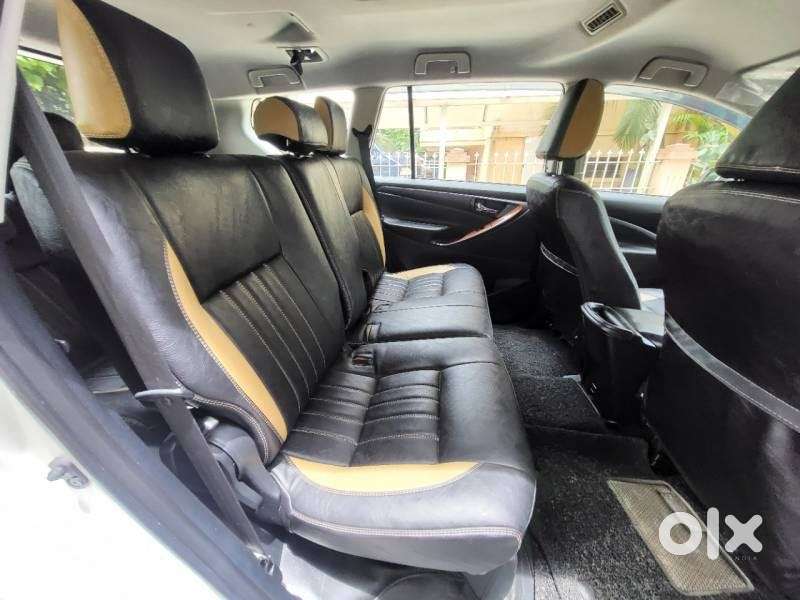 Toyota Innova Crysta 2.8 Gx At 8s, 2016, Diesel