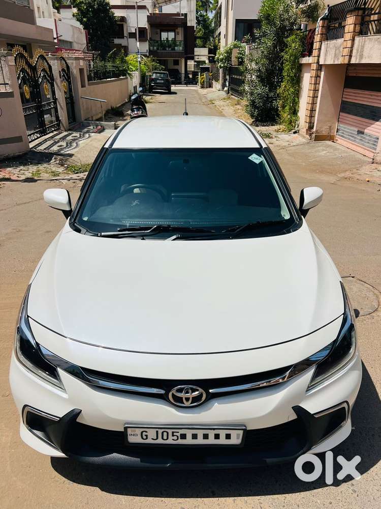 Toyota Glanza G Hybrid, 2023, Cng & Hybrids