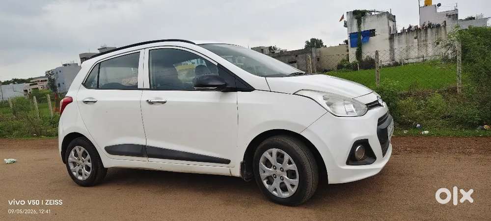 Hyundai Grand I10 Sportz 2013