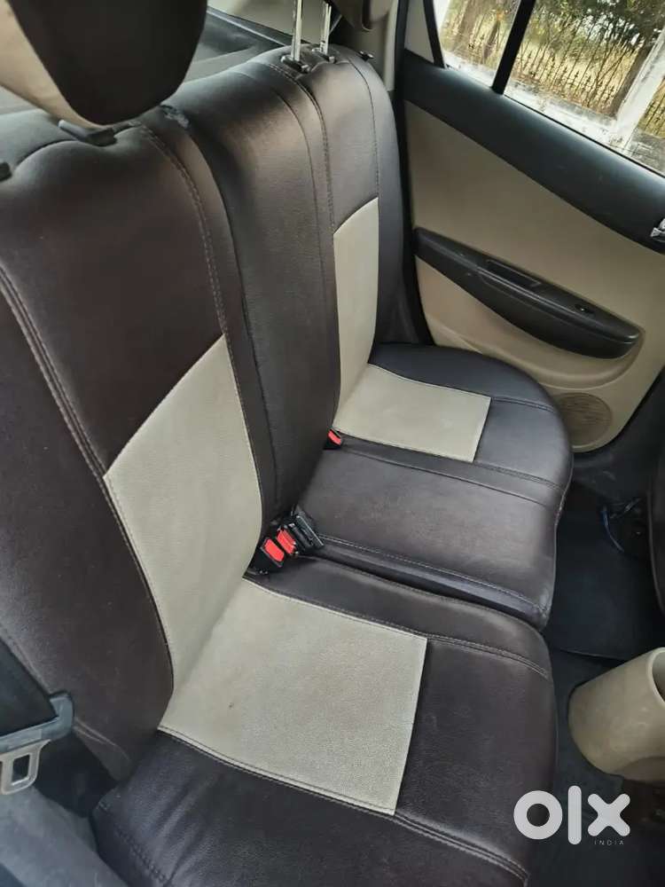 Hyundai I20 2010 Diesel 122000 Km Driven