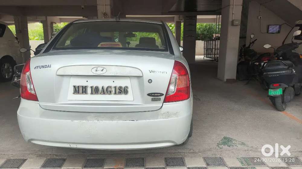 Dr Owned Hyundai Verna Crdi (diesel) 2006 Manual