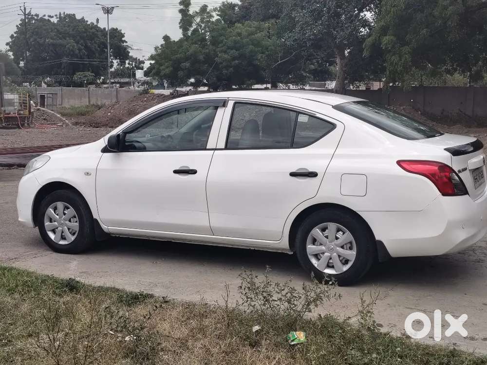 Nissan Sunny 2011 Petrol Manual