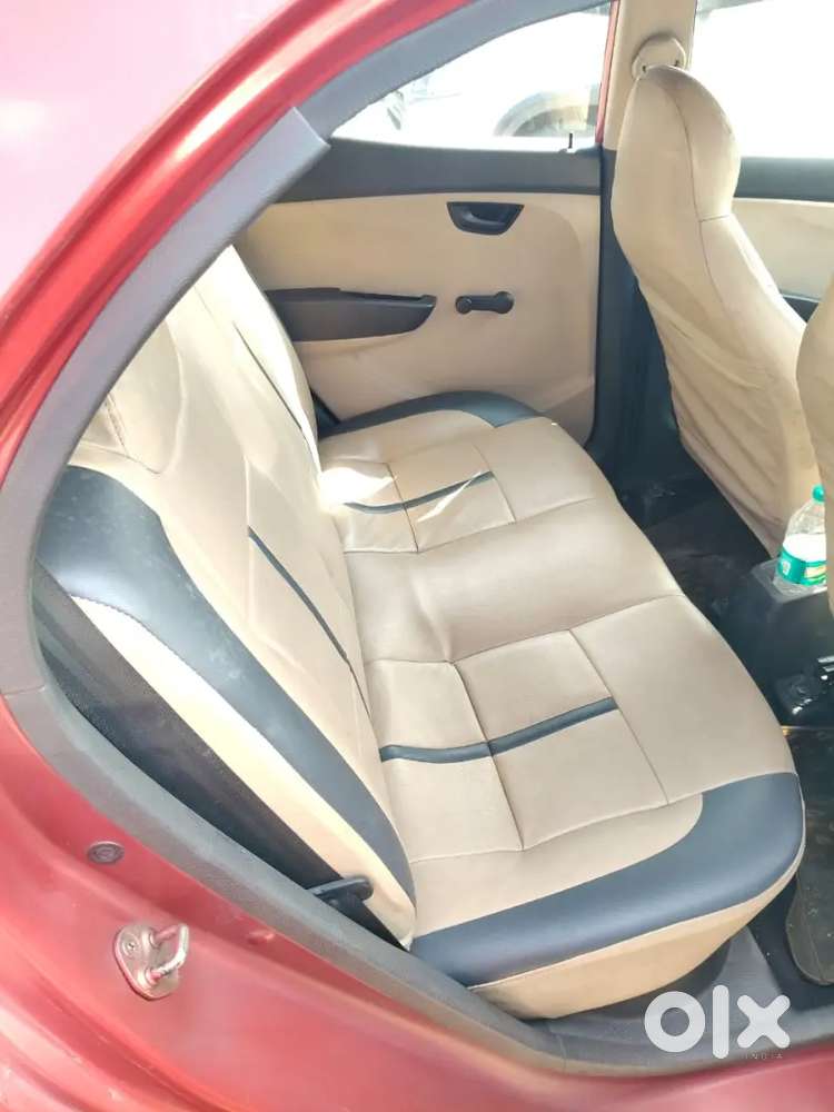 Hyundai Eon Magna Petrol Manual 2012 Variant