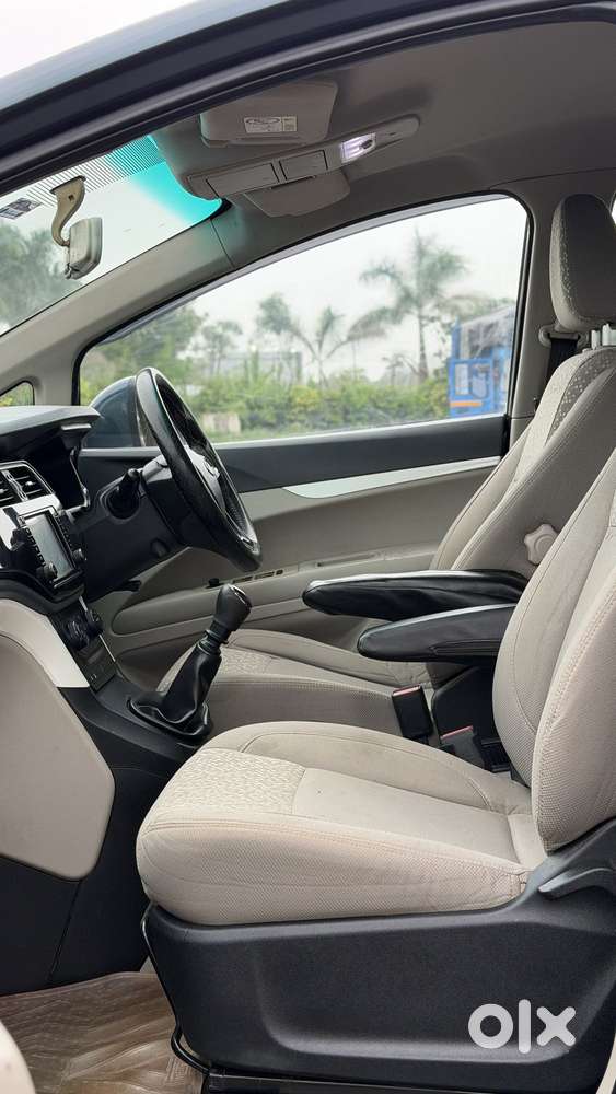 Mahindra Marazzo M6 8str, 2019, Diesel