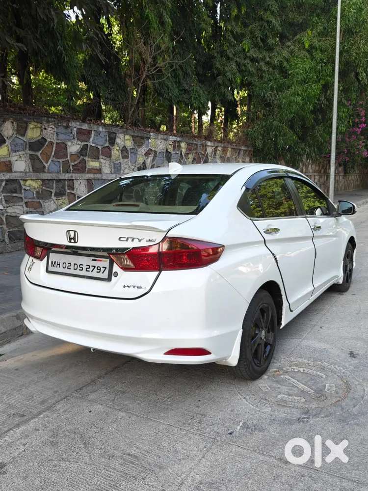 Honda City 1.5 V 2014