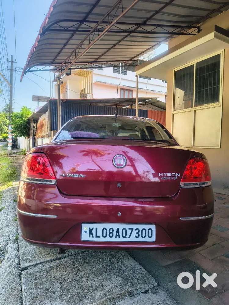 Fiat Linea 2009 Diesel 130000 Km Driven